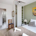 펜션 Les Pavots - Spacieux & Familial 몽테규